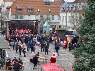 Foto des Albums: Eröffnung des Pritzwalker Weihnachtsmarktes (Teil 1)