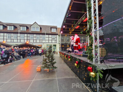 Foto des Albums: Eröffnung des Pritzwalker Weihnachtsmarktes (Teil 1)