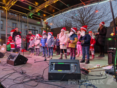 Foto des Albums: Impressionen vom Pritzwalker Weihnachtsmarkt (Teil 2)