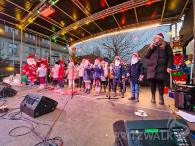 Foto des Albums: Impressionen vom Pritzwalker Weihnachtsmarkt (Teil 2)