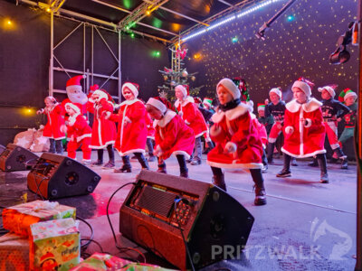 Foto des Albums: Impressionen vom Pritzwalker Weihnachtsmarkt (Teil 2)