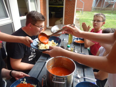 Foto des Albums: Sommerferienaktion: Nudeln & Eis