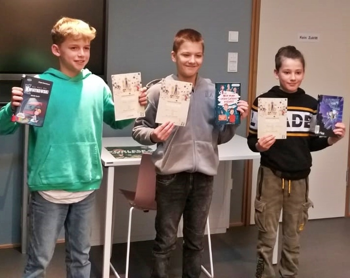 Bild: Ende November: Vorlesewettbewerb der Goethe-Grundschule (Klassen 4 bis 6)