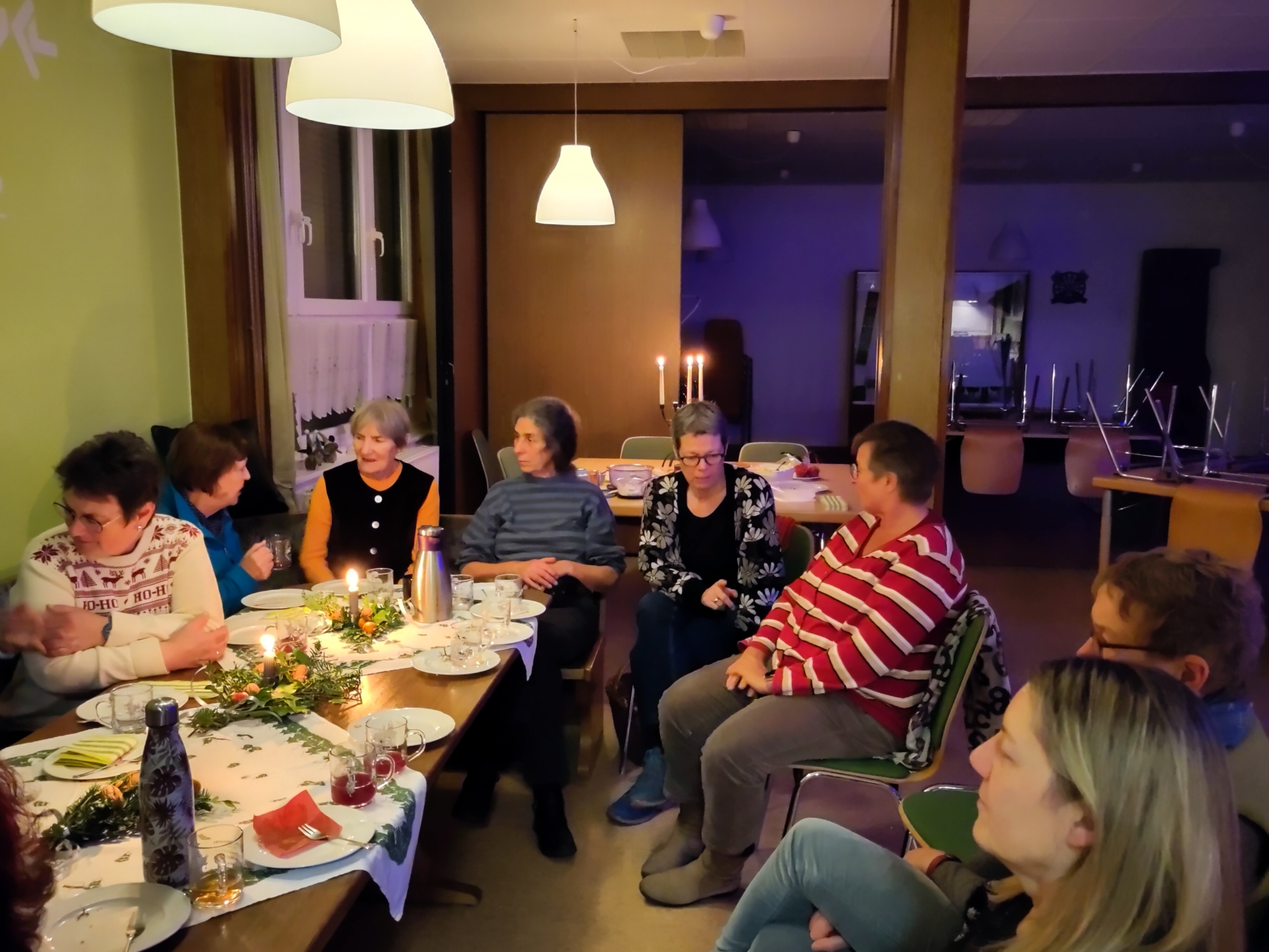 Bild: Kleine Weihnachtsfeier der Damen-Fitness-Gruppe