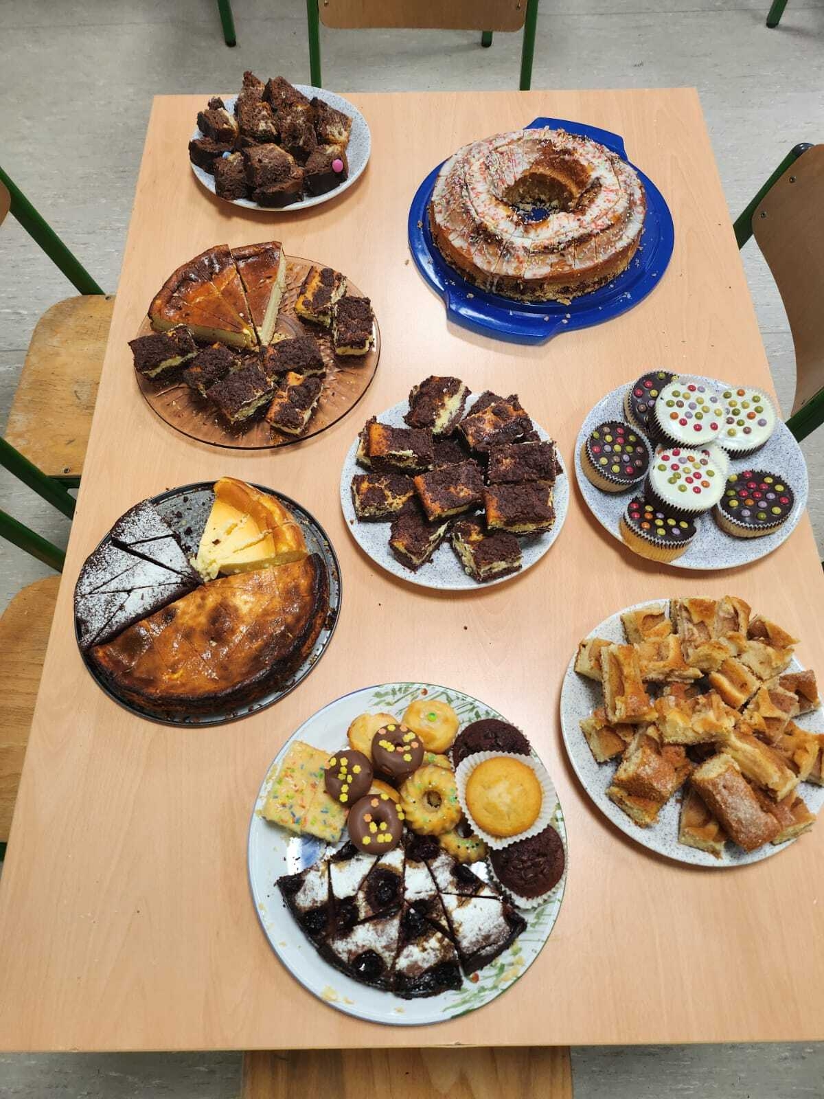 Bild: Kuchenreste vom Traktorfest für die Kids am nächsten Tag