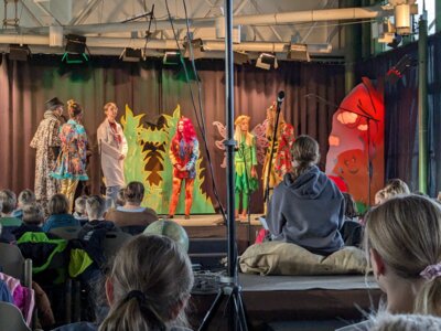 Foto des Albums: Weihnachtstheater „Die unendliche Geschichte“
