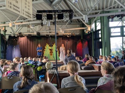 Foto des Albums: Weihnachtstheater „Die unendliche Geschichte“