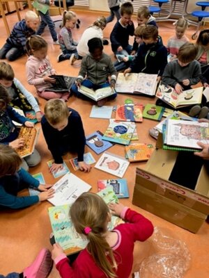 Foto des Albums: Neuer Lesestoff