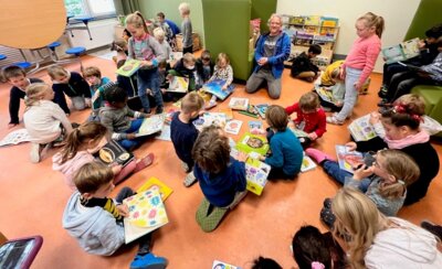 Foto des Albums: Neuer Lesestoff
