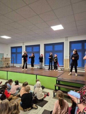 Foto des Albums: AG Frau Klajbor Dezember
