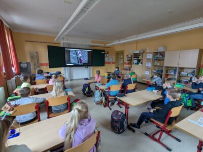 Foto des Albums: Radfahrausbildung Klasse 3 - Theorie