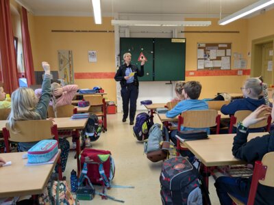 Foto des Albums: Radfahrausbildung Klasse 3 - Theorie