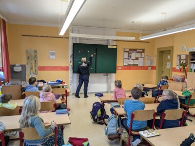 Foto des Albums: Radfahrausbildung Klasse 3 - Theorie