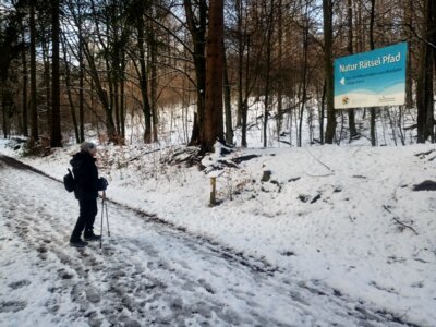 Warten auf die Nachz&uuml;gler  (Bild vergr&ouml;&szlig;ern)