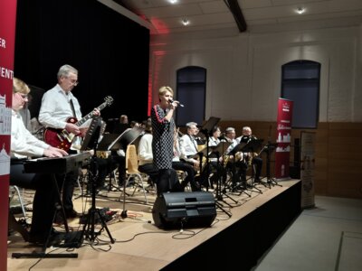 Fotoalbum Cocktailkonzert 2025 - Mit Swing und Jazz ins neue Jahr