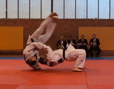 Nage no kata 3  (Bild vergr&ouml;&szlig;ern)