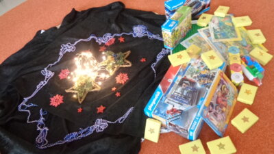 Zu Weihnachten gab es viele Geschenke.  (Bild vergr&ouml;&szlig;ern)
