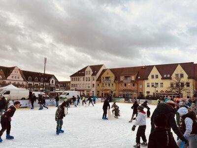 Foto des Albums: Winterschulfahrt: Eislaufen