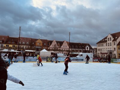 Foto des Albums: Winterschulfahrt: Eislaufen