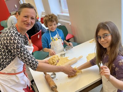 Foto des Albums: Weihnachtsbacken 2024