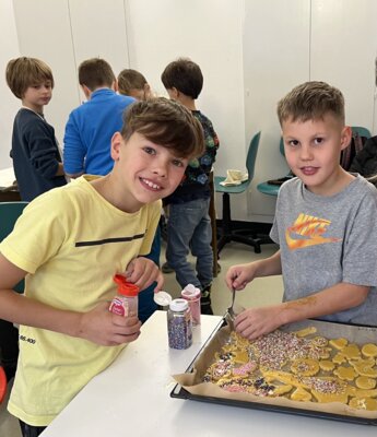 Foto des Albums: Weihnachtsbacken 2024