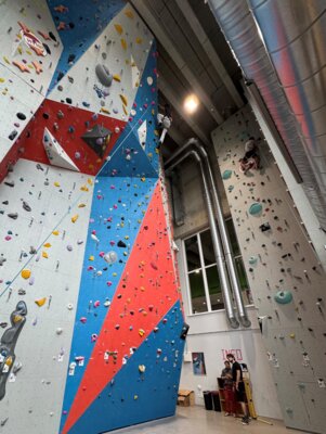 Foto des Albums: WPU Sport Ausflug: Bouldern und Seilklettern