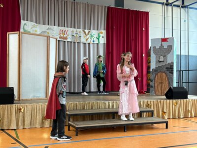 Foto des Albums: Hexe Lilli und die Reise durch die Zeit- Theateraufführung am 29.01.2025