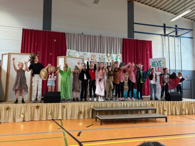 Foto des Albums: Hexe Lilli und die Reise durch die Zeit- Theateraufführung am 29.01.2025