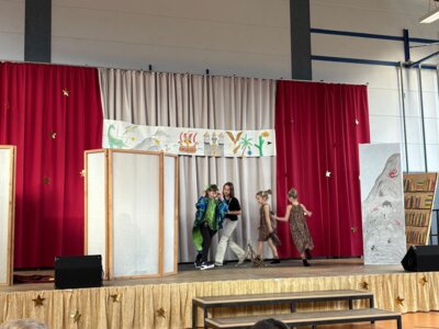 Foto des Albums: Hexe Lilli und die Reise durch die Zeit- Theateraufführung am 29.01.2025