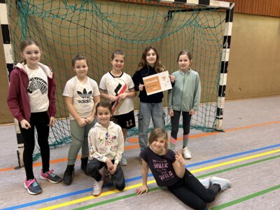 Foto des Albums: Fußballturnier der Antoniusgrundschule und der SKHM