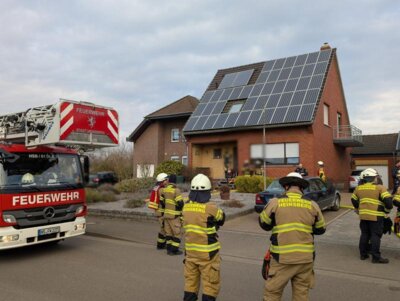 Foto: Blaulichtreport Kr.HS  (Bild vergr&ouml;&szlig;ern)