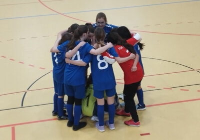 Foto des Albums: Hallenbezirksmeisterschaft D-Juniorinnen