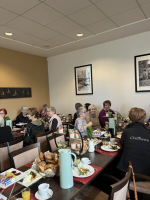 Foto des Albums: Adventsfrühstück 2024 Evenburg Café