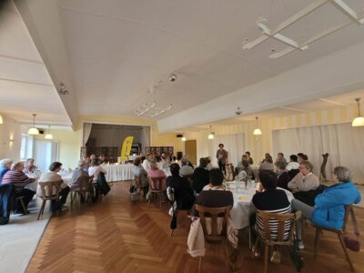 Foto des Albums: Generalversammlung