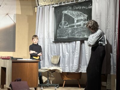 Foto des Albums: Auftritt der Viertklässler als Vorgruppe der Moordüvel