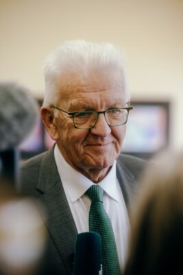Foto des Albums: Besuch unseres Ministerpräsidenten und der Kultusministerin