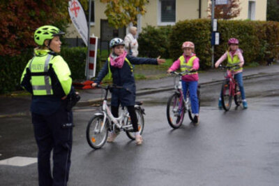 Foto des Albums: Radfahrprüfung in Klasse 4