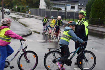 Foto des Albums: Radfahrprüfung in Klasse 4