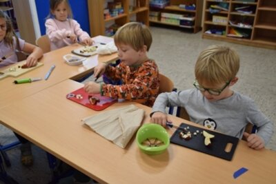 Foto des Albums: Apfel Apfel Apfel ... und die Kinder der Klasse 1