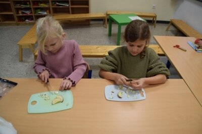 Foto des Albums: Apfel Apfel Apfel ... und die Kinder der Klasse 1