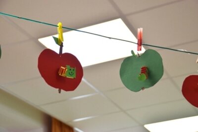 Foto des Albums: Apfel Apfel Apfel ... und die Kinder der Klasse 1