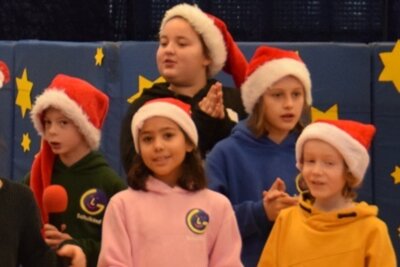 Foto des Albums: Große Weihnachtsfeier