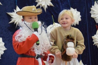 Foto des Albums: Große Weihnachtsfeier