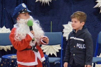 Foto des Albums: Große Weihnachtsfeier