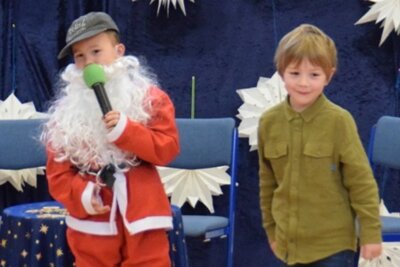 Foto des Albums: Große Weihnachtsfeier