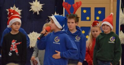 Foto des Albums: Große Weihnachtsfeier