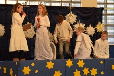 Foto des Albums: Große Weihnachtsfeier