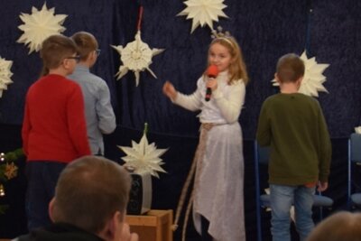 Foto des Albums: Große Weihnachtsfeier