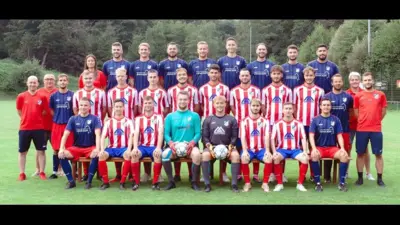 Foto des Albums: Runde 2024/25