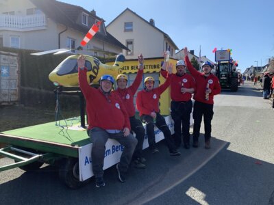 Foto des Albums: Karnevalszug Beringhausen 2025 (02.​03.​2025)